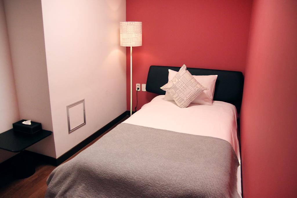 N Fourseason Hotel Myeongdong Seoul Exterior photo